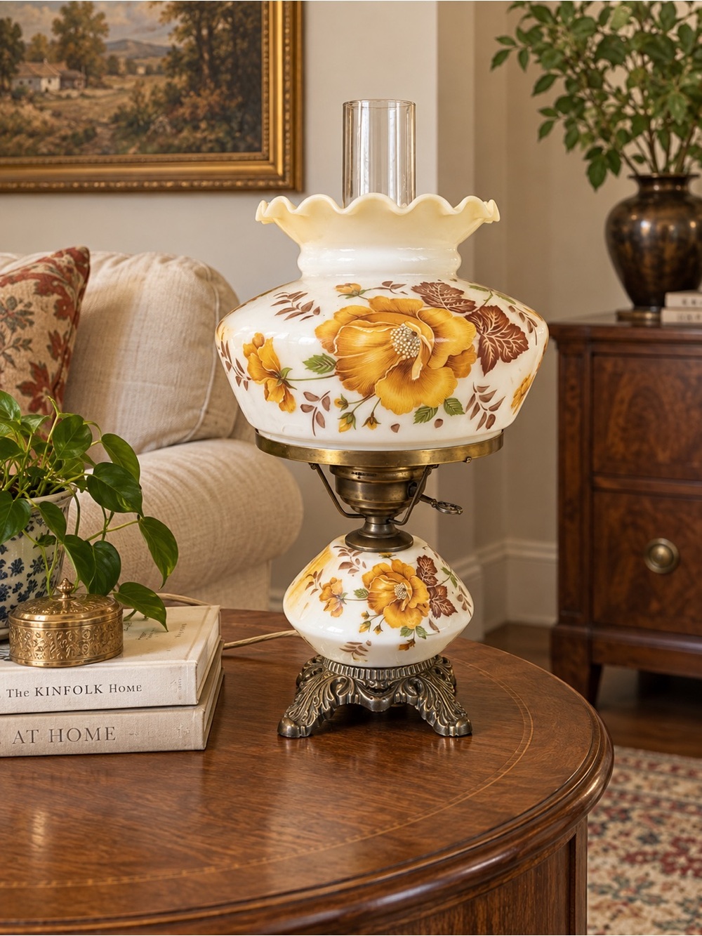 Vintage-Style Floral Hurricane Table Lamp - Yellow